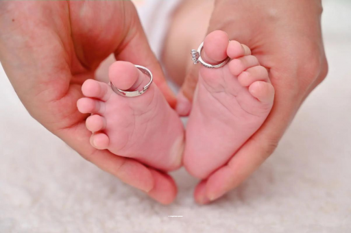 淮北怀孕肚子一边高一边低